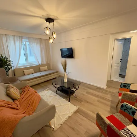 Piata Ovidiu 14 Loft * Constanţa